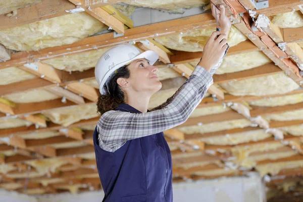 DIY vs. Professional Home Insulation Installation: Pros and Cons